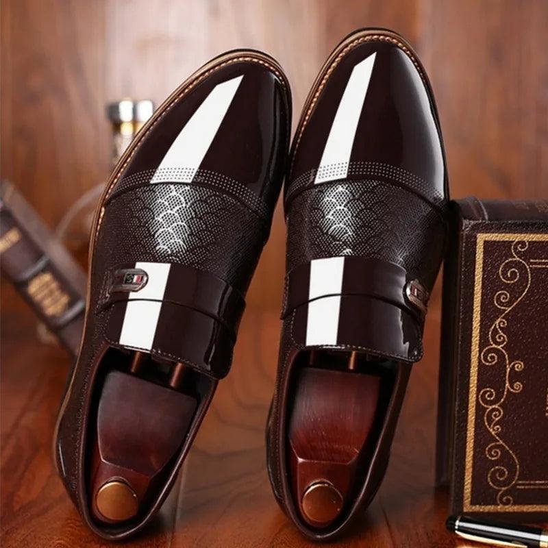 Men's Embossed Leather Dress Shoes - Anti-Slip Black Shoes