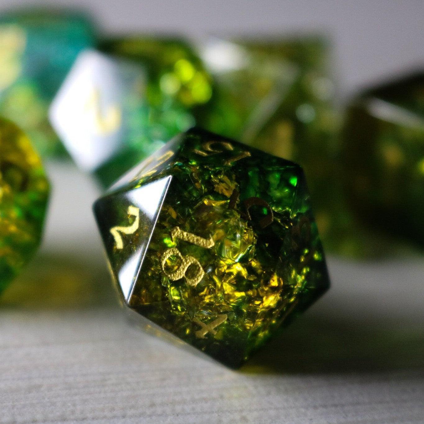 Green Poison Forge Fire Cracked Glass DND Dice Set
