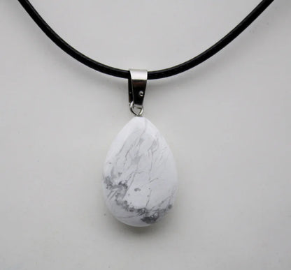 Crystal Teardrop Pendant Necklace