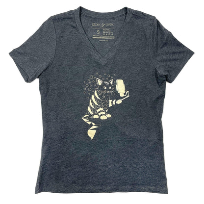 Snap Cat Womens V-neck T-shirt